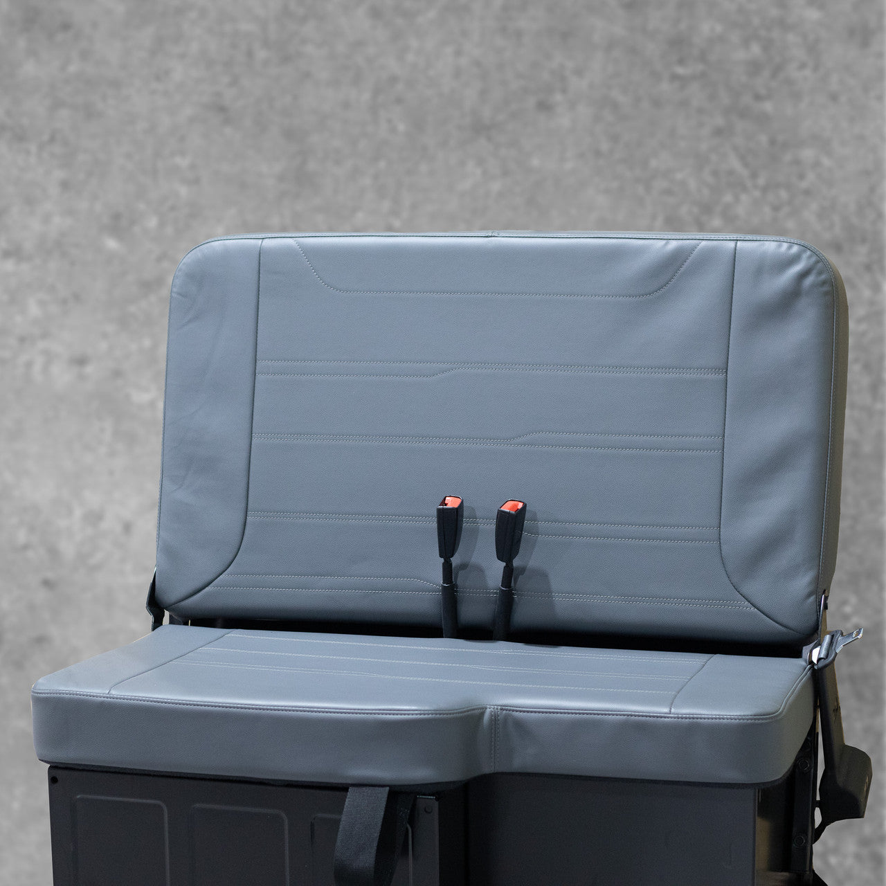 Kenworth Passenger Bench (S0329003)
