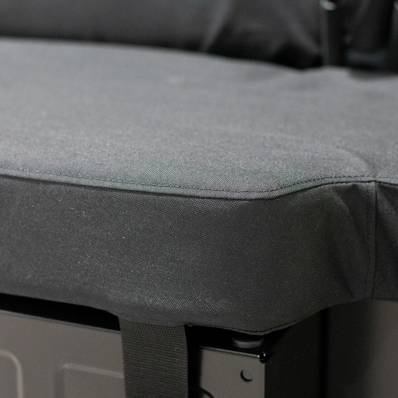 Kenworth Passenger Bench (S0329003)