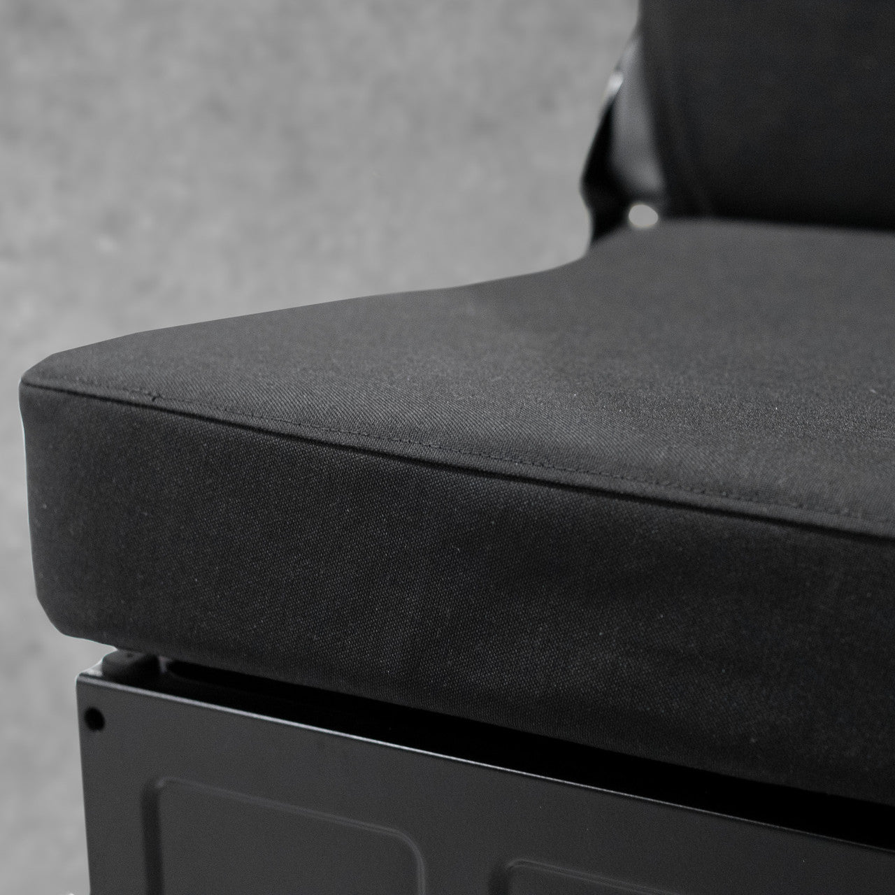 Kenworth Passenger Bench (S0329003)