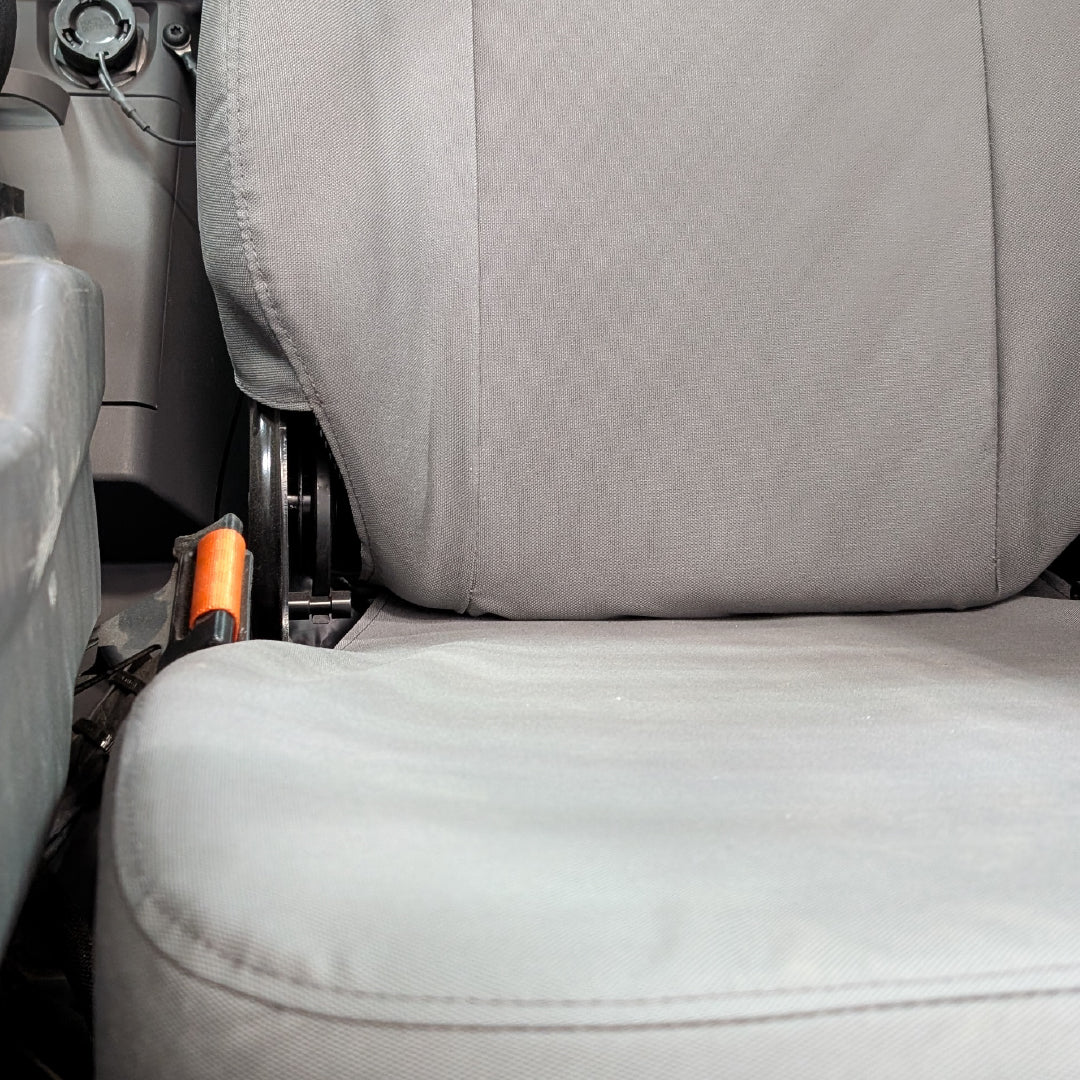 CAT Skid Loader Cover (For Heated Seats) (E0822123)