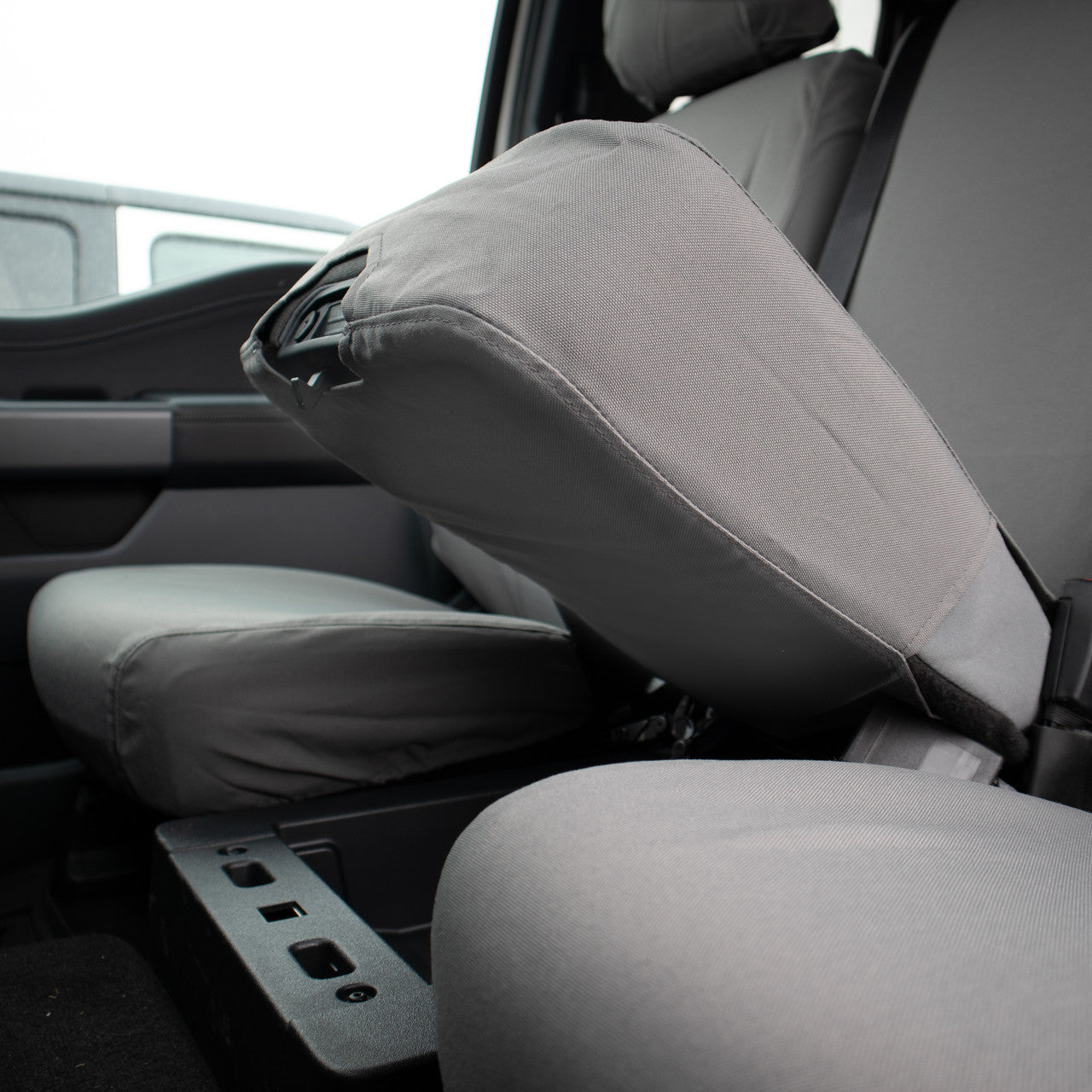 40/20/40 Seat Covers for XL Ford Truck (W0523027)